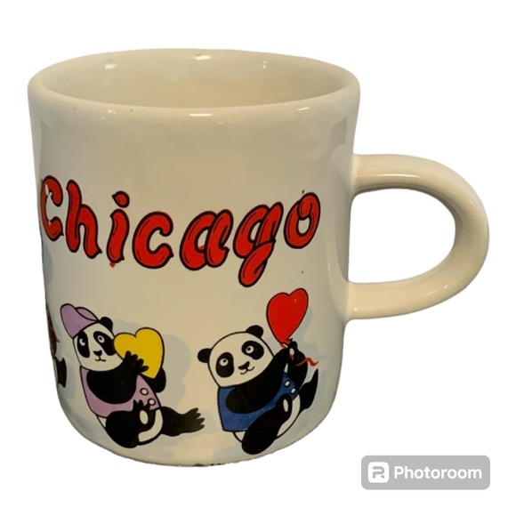 Chicago with pandas souvenir mug - Picture 1 of 5
